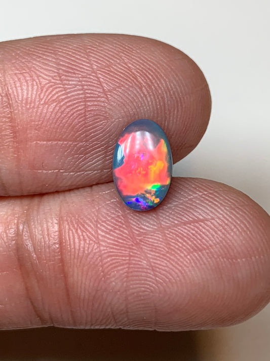 Full Red. Lightning Ridge Doublet Black Opal. 0.93 Ct