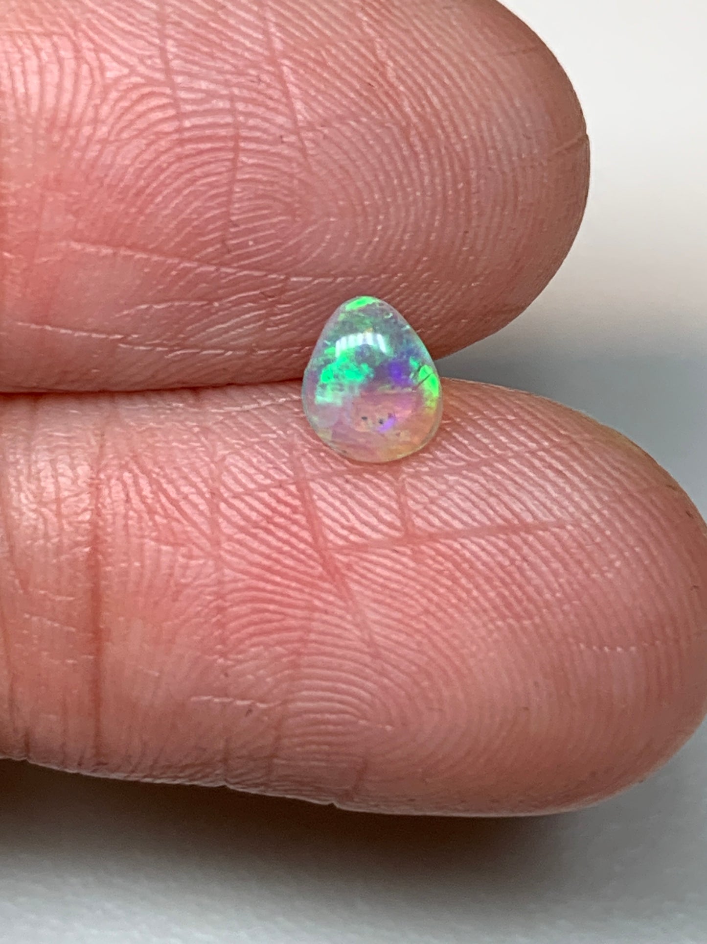 Earring Set. Lightning Ridge Crystal Opal. 0.59 Ct